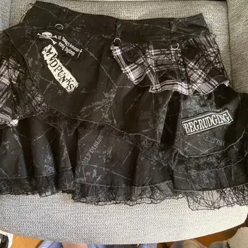 mad girl 머드걸 미니스커트 프릴 펑크 레이어드