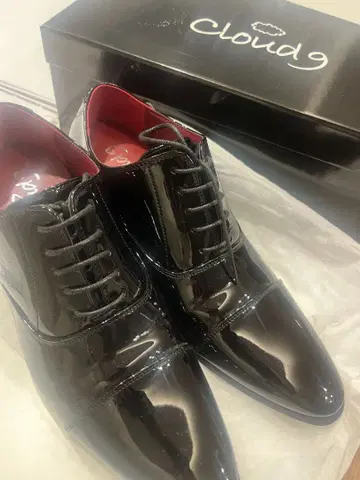 Cloudy 결혼식 남성 신발