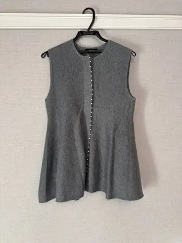 UNITED ARROWS 그레이 슬리브리스 베스트