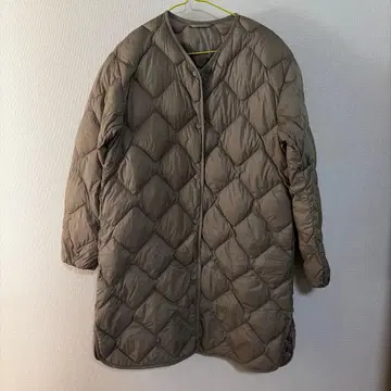 유니클로 울트라 라이트 다운 릴랙스 코트 M 롱 베이지