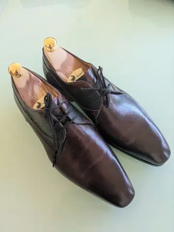 [ 새상품급 ] MAGNANNI / 마그나니 (UK 7.0-7.5)