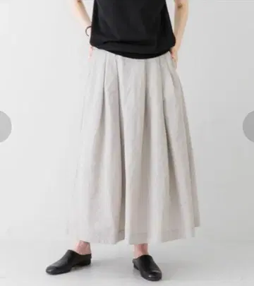 새상품급 카구레 린넨코튼 턱 스커트