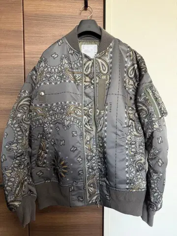 sacai 사카이 페이즐리 무늬 MA-1 그레이 size 1