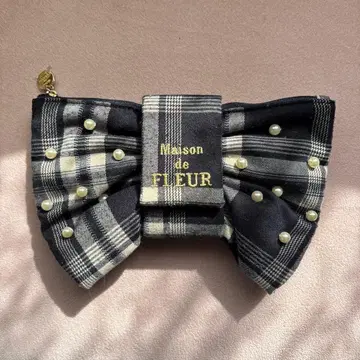 Maison de FLEUR 리본 파우치 체크 무늬