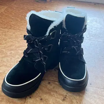 SOREL 방수 스웨이드 부츠 블랙