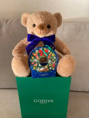 GODIVA 크리스마스 베어 곰 2025