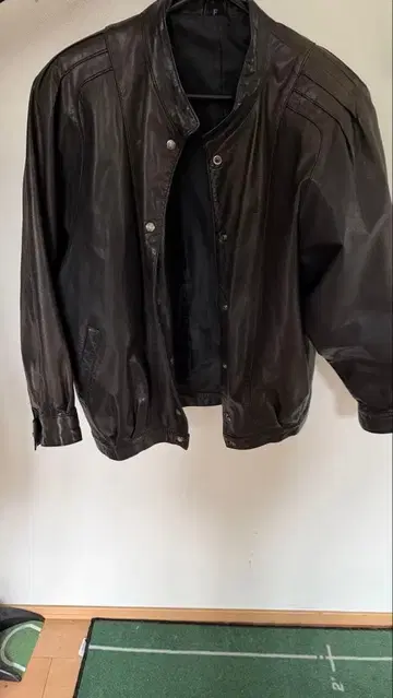 다크 브라운 가죽 자켓 사이즈 F