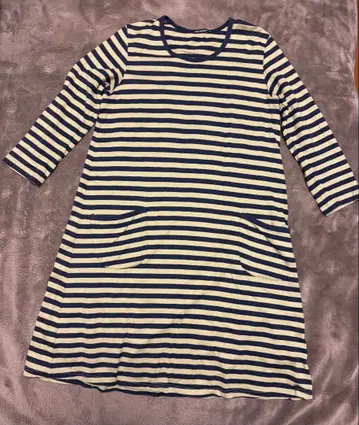 스트라이프 패턴 코튼 긴팔 원피스