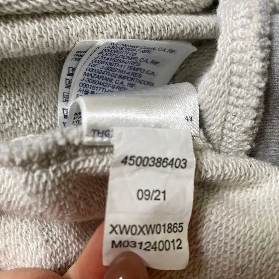 4번째 상품 이미지