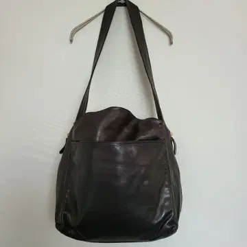 카르보티 Greta 고급 이탈리안 카프 레더 숄더 블랙