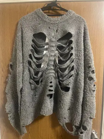 더블렛 데미지 니트