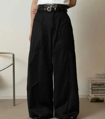 소에르테 soerte 와이드 스트레이트 커브 턱 트라우저