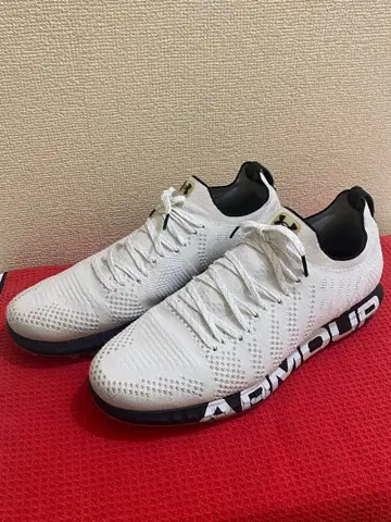 [ 하자품 ] 언더아머 골프화