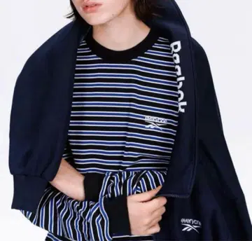 REEBOK everyone CLASSIC BORDER LONG TEE