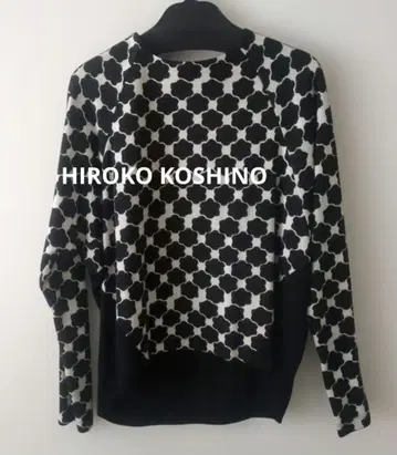 히로코코시노 기하학 패턴 모노톤 긴팔 울 혼방 니트 풀오버