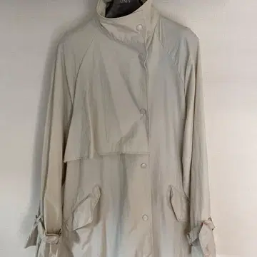 w closet 화이트 베이지 트렌치코트