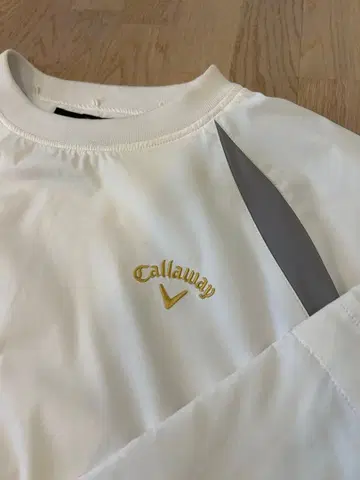 캘러웨이 화이트 긴팔 블루종
