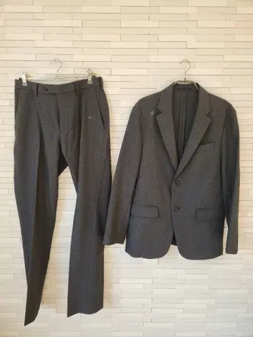 유니클로 수트 셋업, Y셔츠 3종 세트