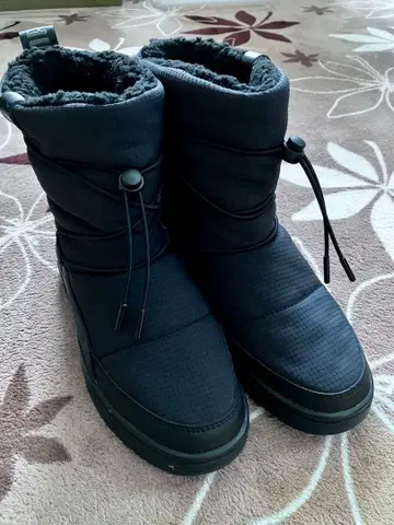 PUMA 우먼 스노우바에 부츠 블랙 23.5cm