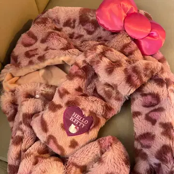 레오파드 무늬 키티 유니버셜