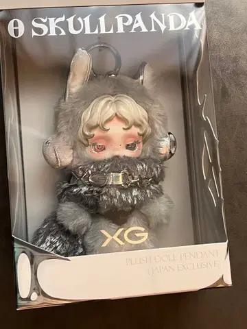 POP MART 스컬 팬더 XG 일본 한정판