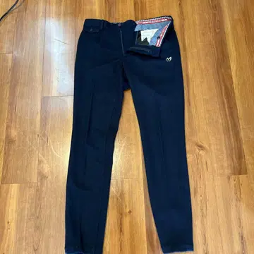 네이비 MASTER SUNNY EDITION 팬츠