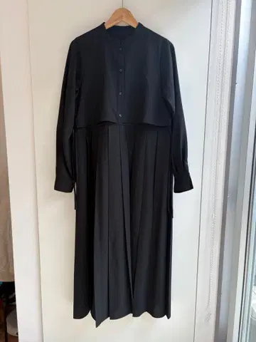 KBF 블랙 롱 셔츠 원피스