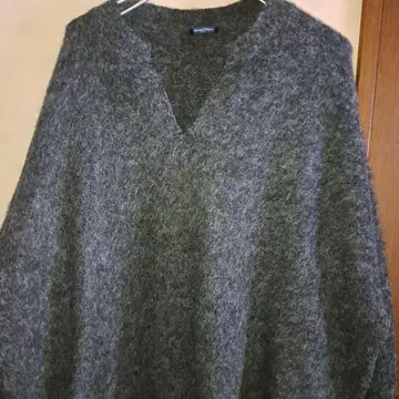 [ 빅 사이즈 ] Sweet Fleur 그레이 V넥 니트 4L