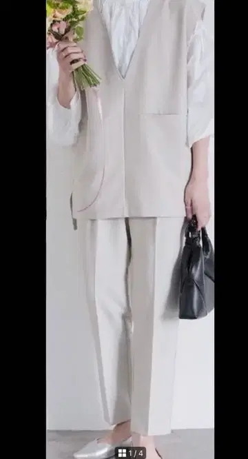 [새상품급] 사이드 베이지 V넥 베스트 팬츠 세트 reca