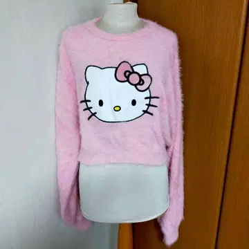 미사용 새상품 Hello Kitty x WEGO 핑크 긴팔 니트