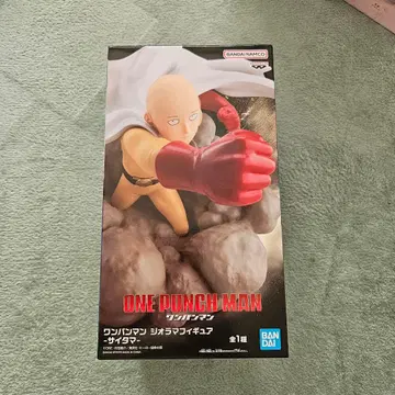 ONE PUNCH MAN 사이타마 피규어