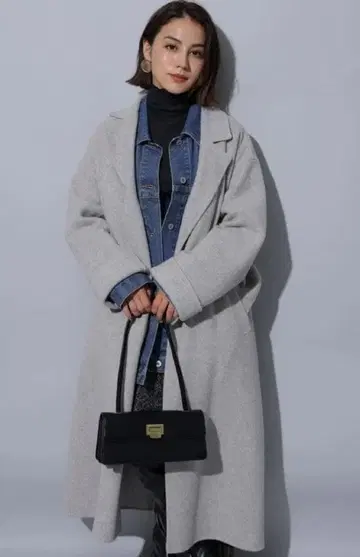 새상품 아르페쥬 스토리 리버 컬러 코트 라이트 그레이