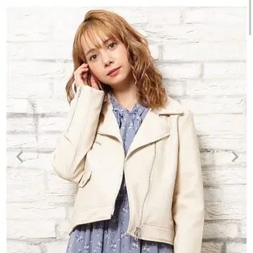 INGNI 화이트 라이더 자켓