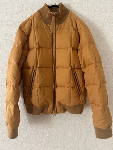 마가렛호웰 다운 자켓