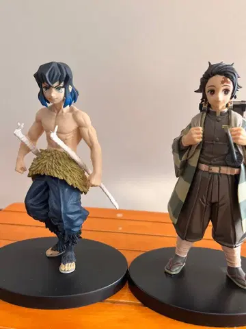 탄지로와 이노스케 피규어 세트