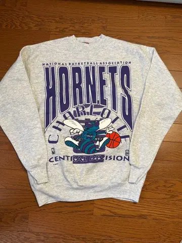 JOSTENS 샬럿 호네츠 맨투맨 M