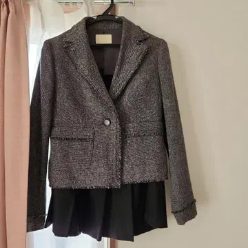 그레이 트위드 자켓 블랙 플리츠 스커트 셋업