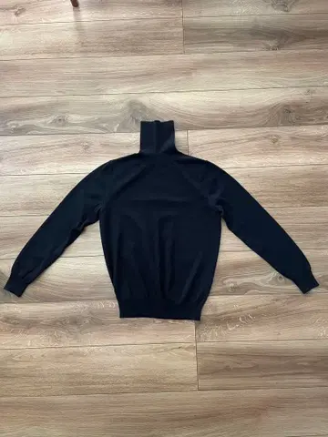 크루치아니 울 하이 게이지 터틀넥 네이비 44