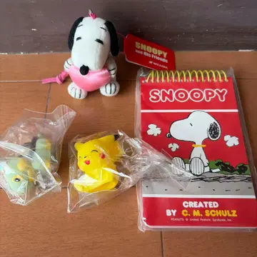 헤이세이 레트로 스누피 스트랩 포켓몬 키즈 웃는 피카츄