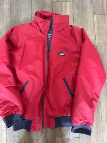 patagonia 레드 나일론 자켓 S