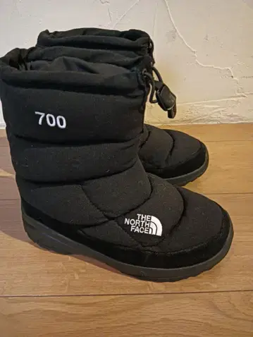 THE NORTH FACE 700 블랙 부츠