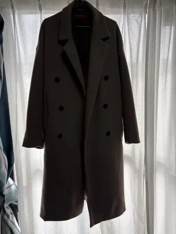 그레이 더블 브레스트 체스터 코트