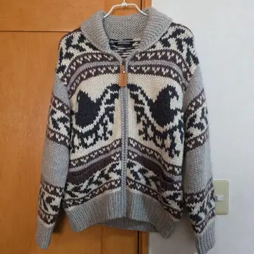 FIRST DOWN 노르딕 무늬 스웨터