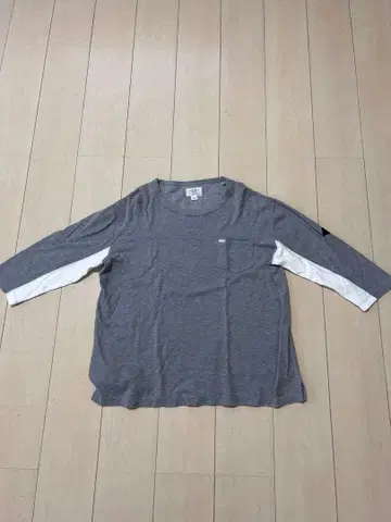THE CRIMIE 7부 소매 티셔츠 M 사이즈 그레이