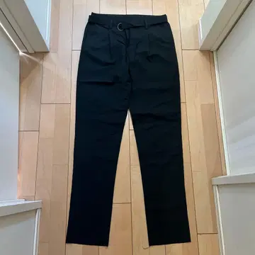 ISSEY MIYAKE MEN 블랙 슬랙스