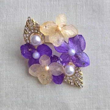 정품 수국 플라워 브로치 ~꽃물방울 반짝이는 깊은 보라색~ 한정 상품