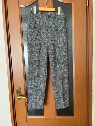 비쓰리 테이퍼드 팬츠 트위드풍 패턴 그레이 계열 S 사이즈