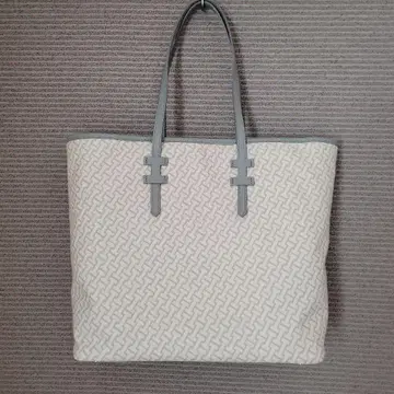 IACUCCI 이아쿠치 모노그랑마 L 그레이 토트백