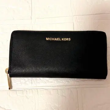 MICHAEL KORS 블랙 장지갑