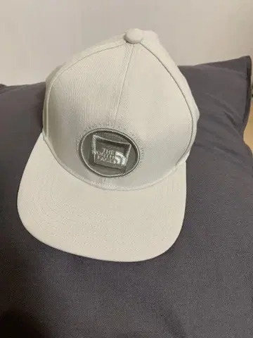 THE NORTH FACE 화이트캡